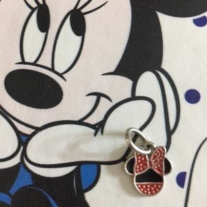 Minnie Mouse pandora charm
